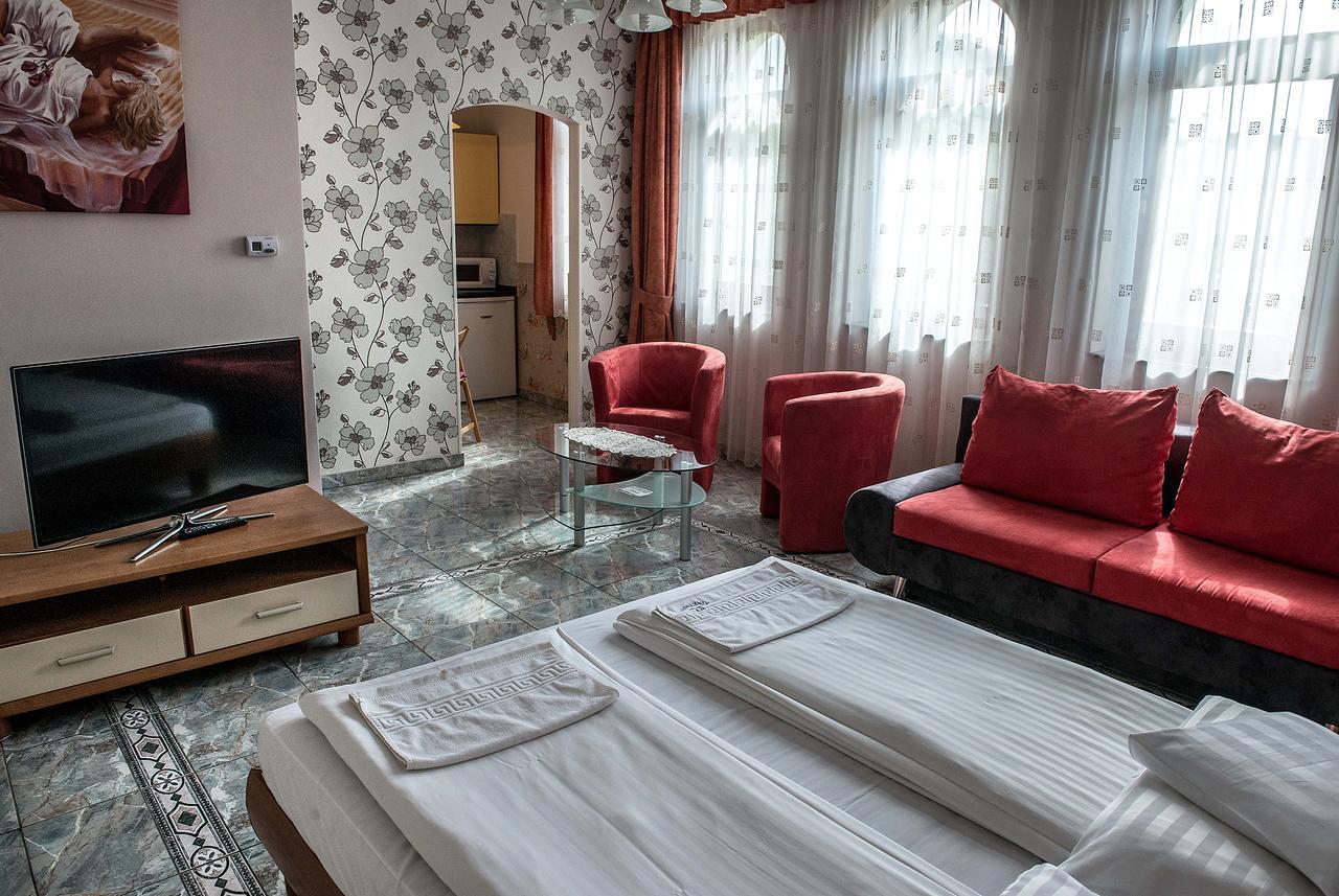 Bl Luxus Apartman Szeged Luaran gambar